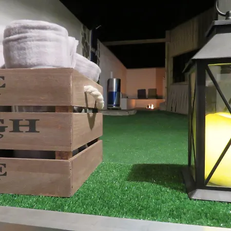 Lufi Surf House Costa Da Caparica Bed & Breakfast