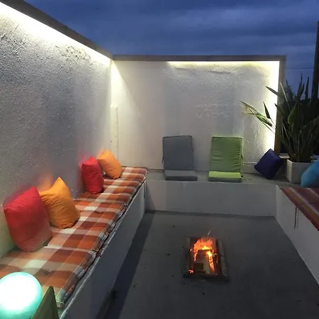 Lufi Surf House Costa Da Caparica Bed & Breakfast Charneca (Setubal)